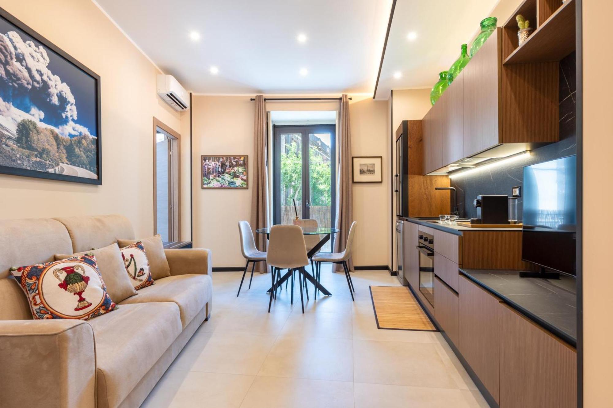 Terra Dell'Etna Appartement Catánia Buitenkant foto